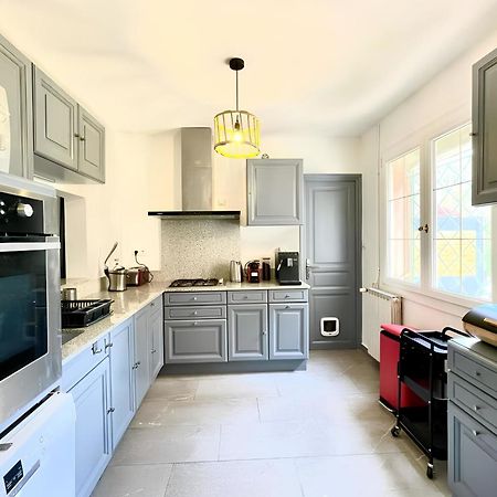 VILLA CONSTANCE - Swimming pool & Parking - sleeps 8 锡富尔勒普拉日 外观 照片